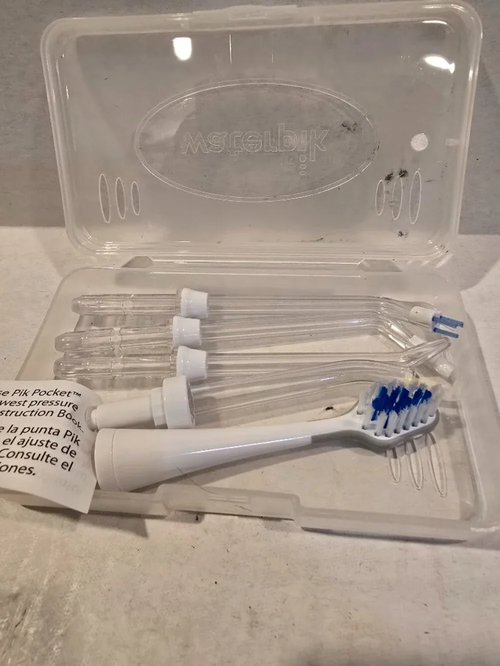 Water Pik Replacement Tips 5 Piks in Case NEW